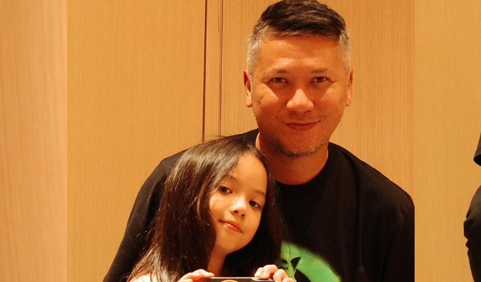 Lucunya Ekspresi Gempita Marten Nonton Film Sendiri, Ledek Papanya Bau