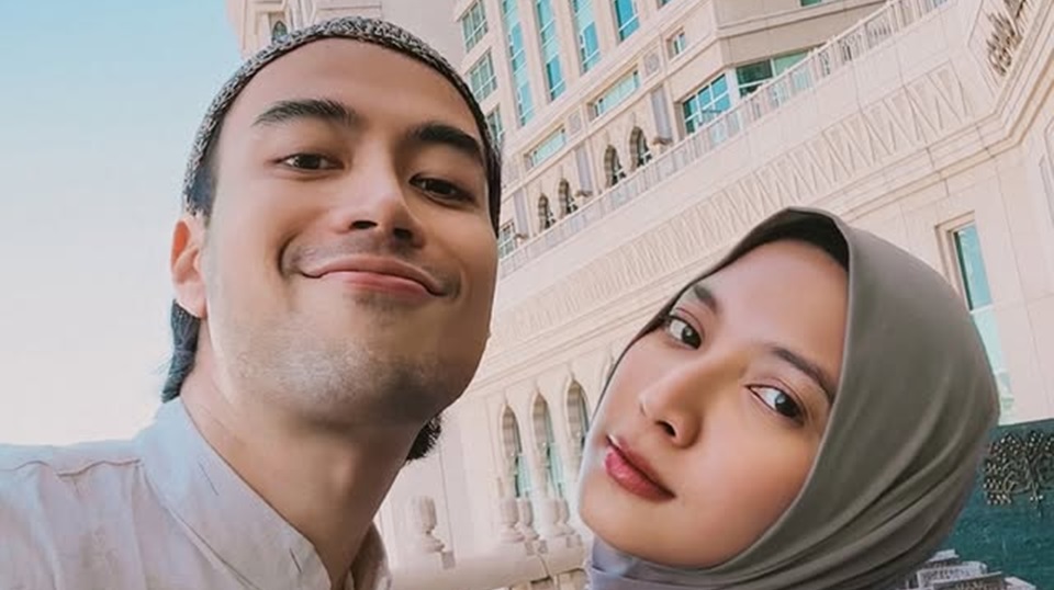 Vidi Aldiano Tumbang Saat Ibadah Umrah