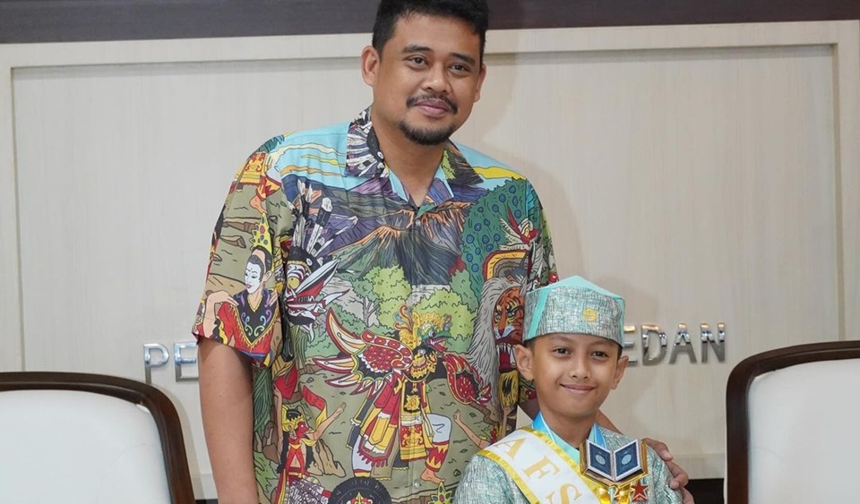 Bobby Nasution Beri Hadiah Umrah untuk Gibran, Juara Hafiz Indonesia 2024