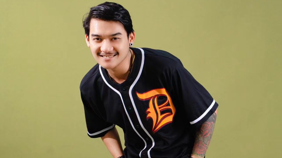 Gilga Sahid Lempar Mic, Kecewa Penampilannya Dihentikan Panitia