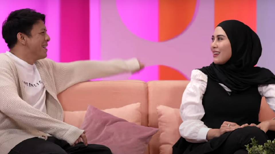 Fans Berat, Syahnaz Sadiqah Salting Ketemu Ariel NOAH Ramai Tuai Peringatan