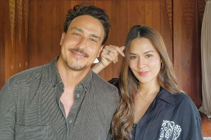 Hamish Daud Dan Raisa [Sumber: Instagram Hamishdw]