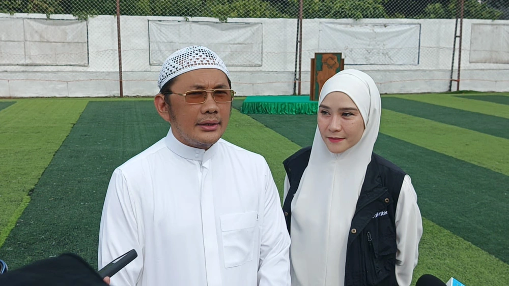 Hanung Bramantyo dan Zaskia Mecca. (FTNews/Selvianus Kopong Basar)