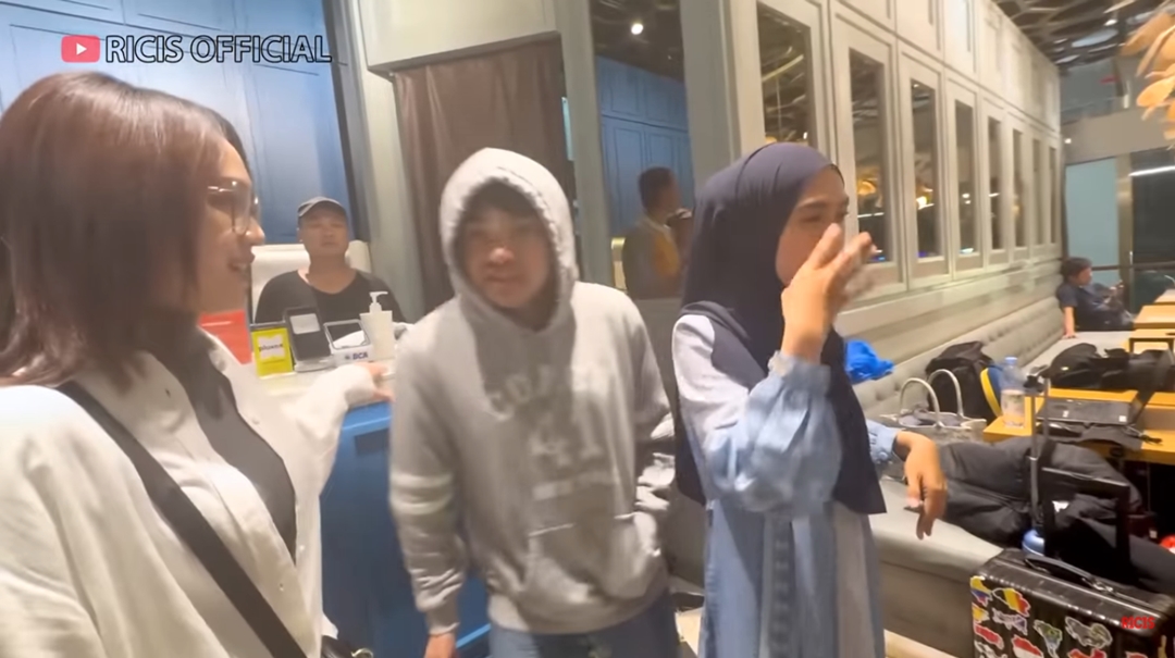 Bukti Happy Asmara Lagi Deket sama Anak Haji Isam