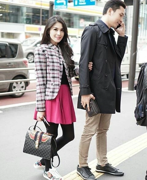 Harvey Moeis dan Sandra Dewi dikenal memiliki gaya hidup glamour dan bergelimang harta. [Instagram] 