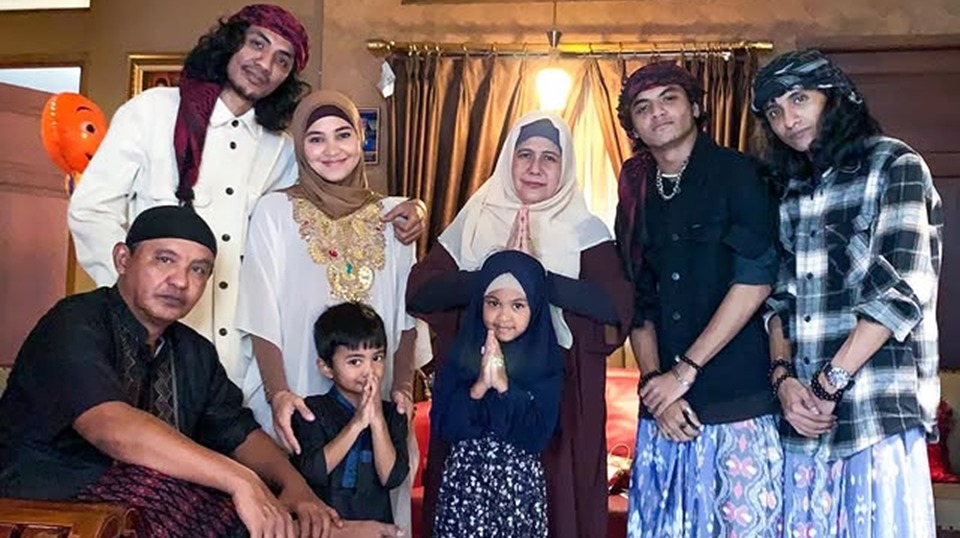 Keluarga Vadel Badjideh Singgung Karma Usai Nikita Mirzani Jadi Tersangka