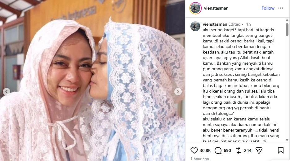 Postingan ibunda Rachel Vennya yang membela sang anak. [Instagram]