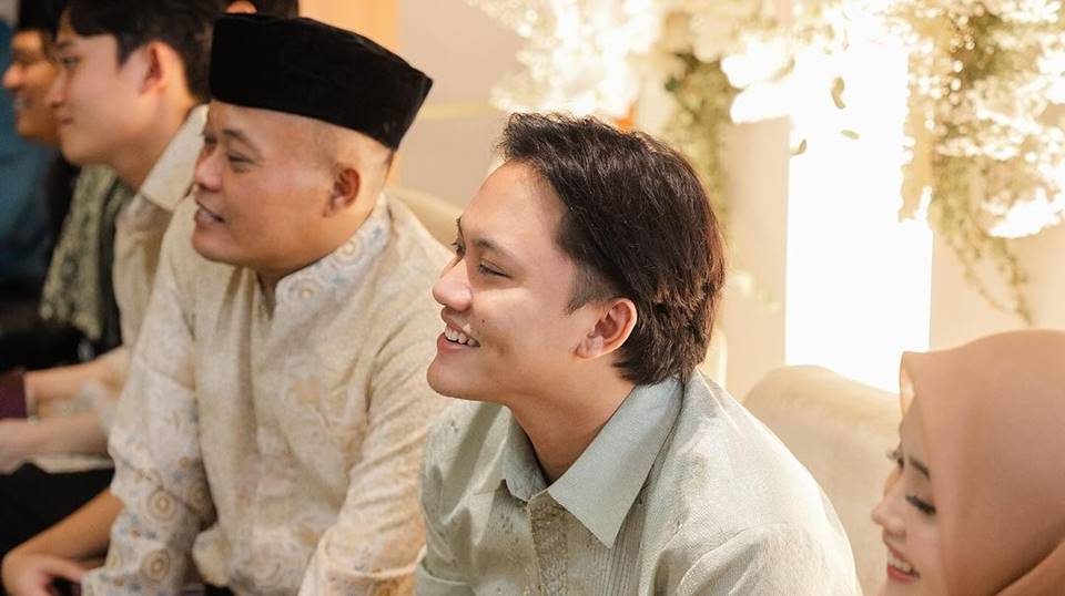 Rizky Febian Pamer Foto-Foto Ganteng Ketika Pengajian Jelang Nikahi Mahalini