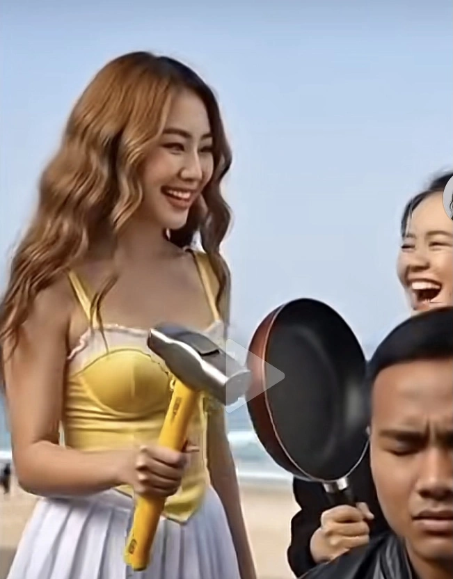 Ilustrasi Palu Kuning Yang Lagi Viral [Tiktok]