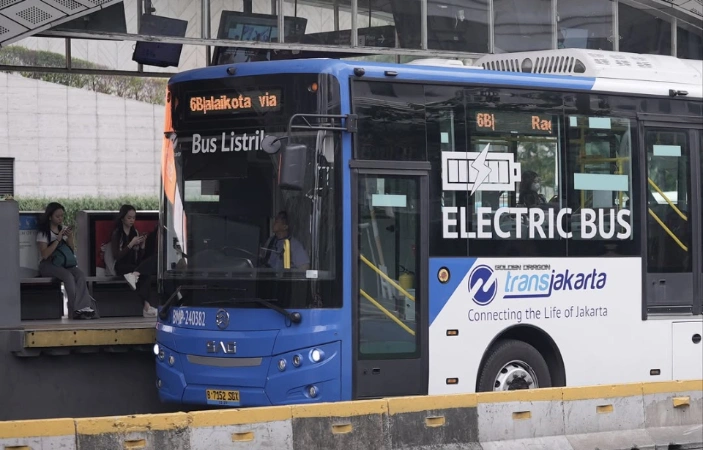 Ilustrasi Transjakarta [Sumber: Instagram]