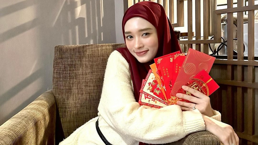 Inara Rusli Sedang Dekat dengan Pria Bukan Ivan Gunawan, Siapa?