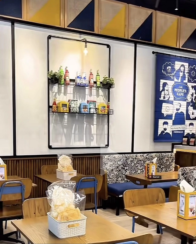 Indoor The People’s Cafe