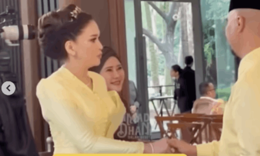 Interaksi Maia Estianty dengan Ahmad Dhani. [Instagram]