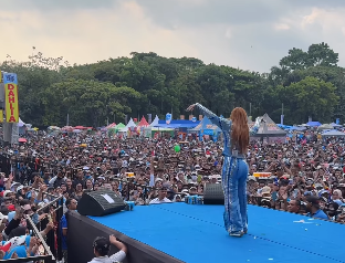 Inul Saat Manggung Instagram