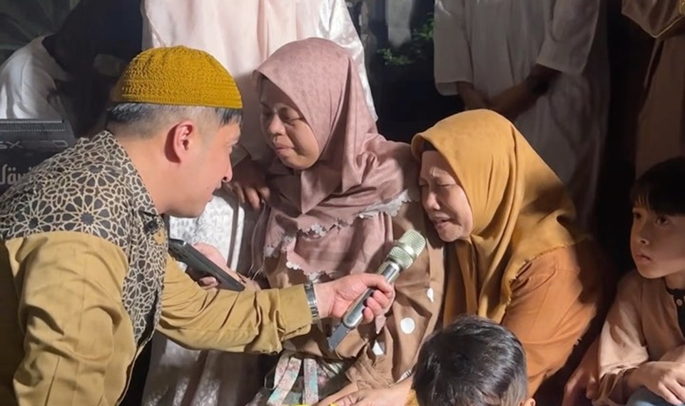 Irfan Hakim Berangkatkan Karyawan Umrah [Instagram]