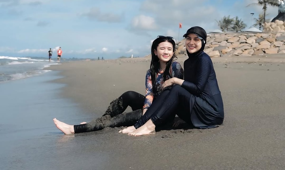 Momen Kedekatan Irish Bella Bareng Anak Sambung [Instagram]