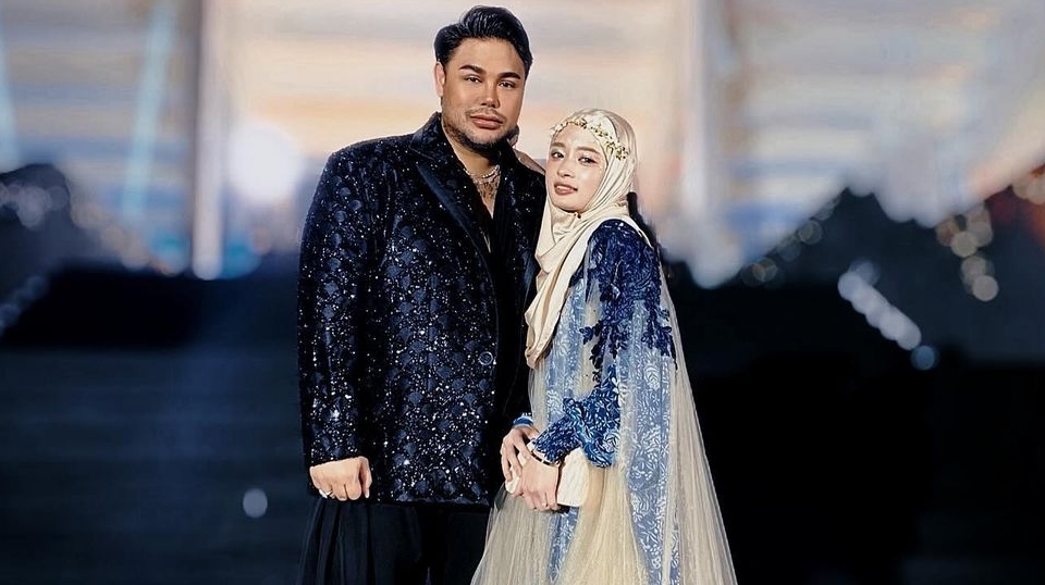 Dikabarkan Dekat, Inara Rusli Tak Segan Puji Paras Tampan Ivan Gunawan