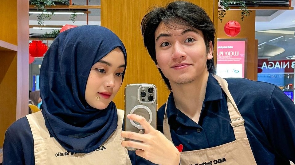 Putri Delina dan Jeffrey Bikin Challenge 'Yang Gerak Pindah Agama', Sukses?