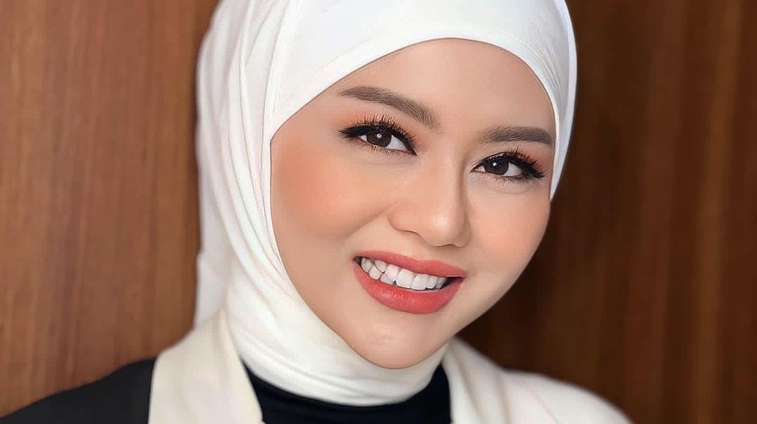 Jenita Janet: Dari Penyanyi Dangdut hingga jadi Pebisnis dan Motivator