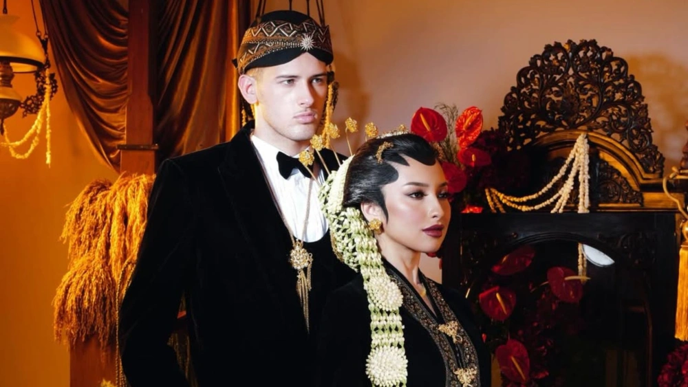 Jennifer Coppen dan Justin Hubner masih rahasiakan tanggal pernikahannya. [Instagram]