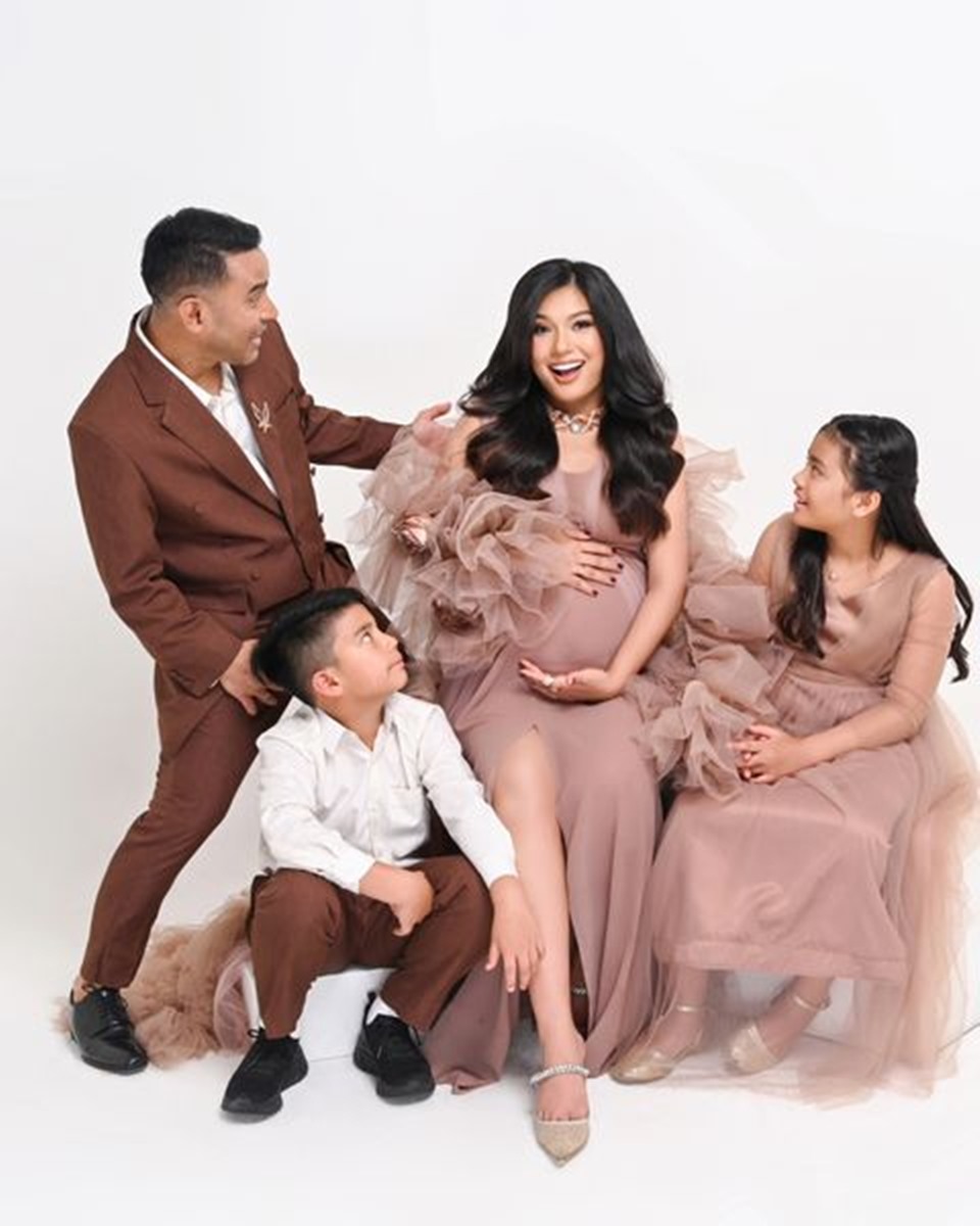 4 Potret Maternity Shoot Istri Judika Jelang Lahiran Anak Ketiga: Doain Ya