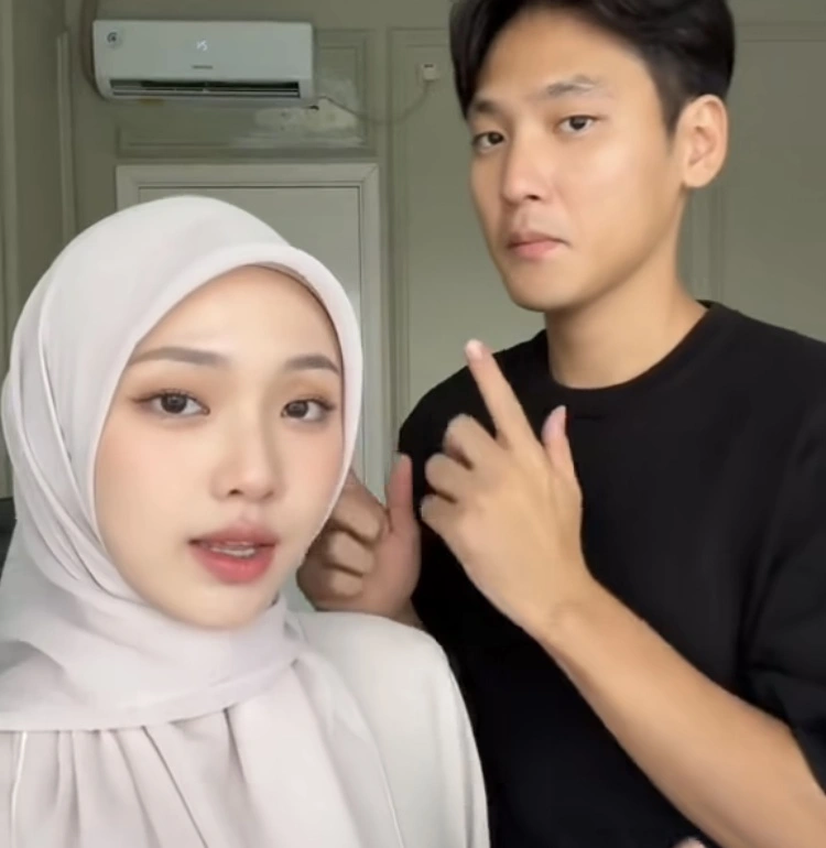 Julia Prastini Bersama Suami Daehoon (Instagram)