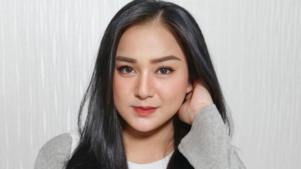 Setahun Papa Meninggal, Juwita Bahar Kangen Dibangunin Sahur