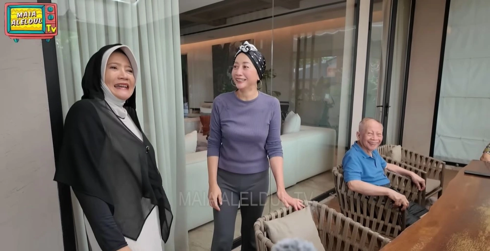 Kakak Maia Estianty Rela Datang Dari Australia Ke Indonesia Demi El Rumi Dan Syifa Hadju [sumber: Youtube Maia Aleldul Tv]