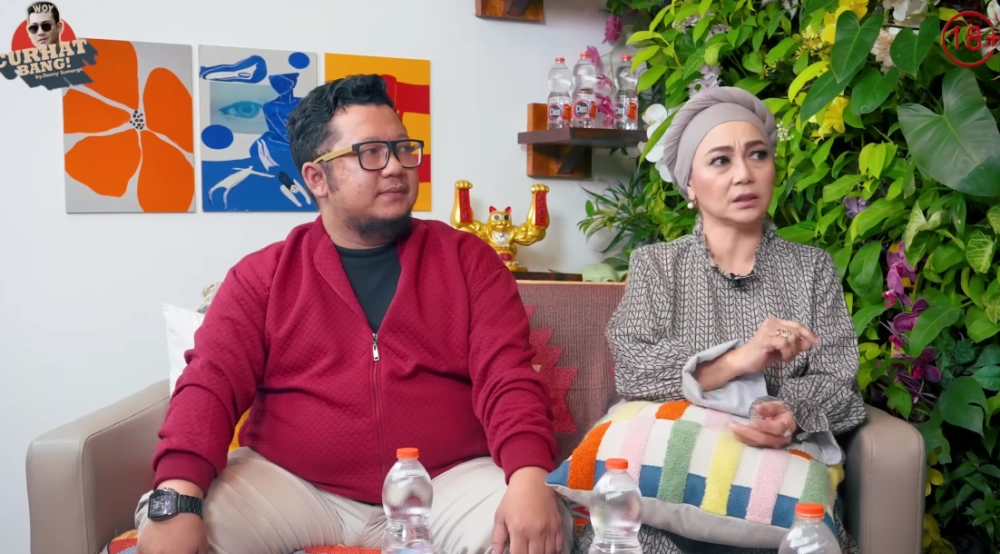 Kecurigaan Anak Firdha Razak Soal Kehamilan Sang Istri [sumber: Youtube Denny Sumargo]