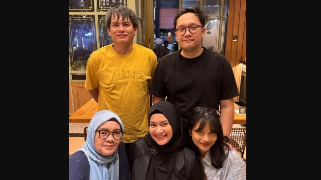 Keberadaan Karlie Fu saat Putri Aldi Bragi dan Ikke Nurjanah Menikah Dipertanyakan