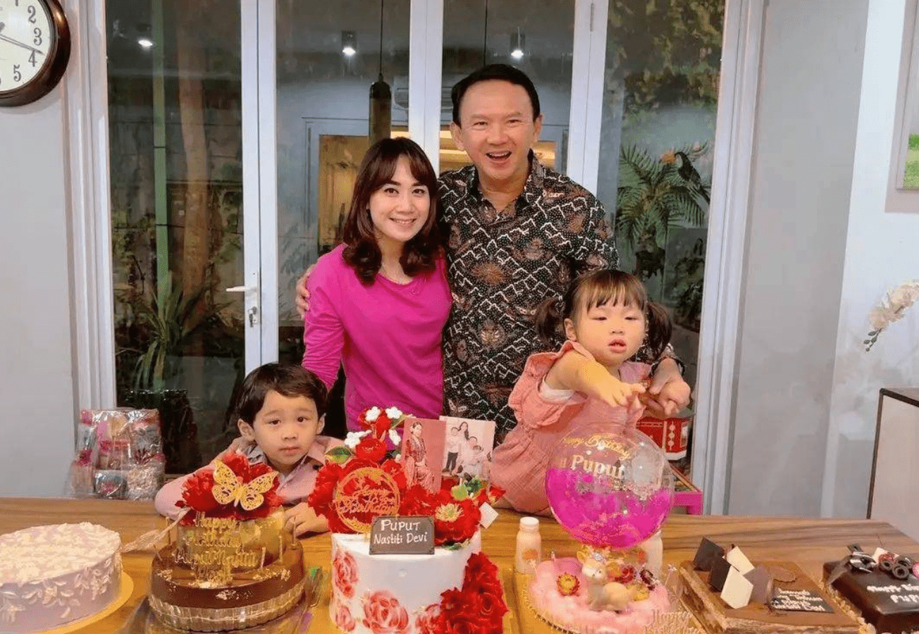 Keluarga Ahok Dan Puput Nastiti Devi. [Instagram]