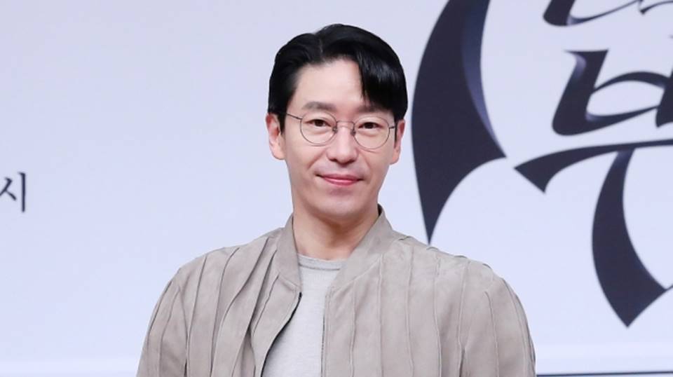 Uhm Ki Joon Umumkan Tanggal Pernikahan dengan Calon Istri Non-Seleb