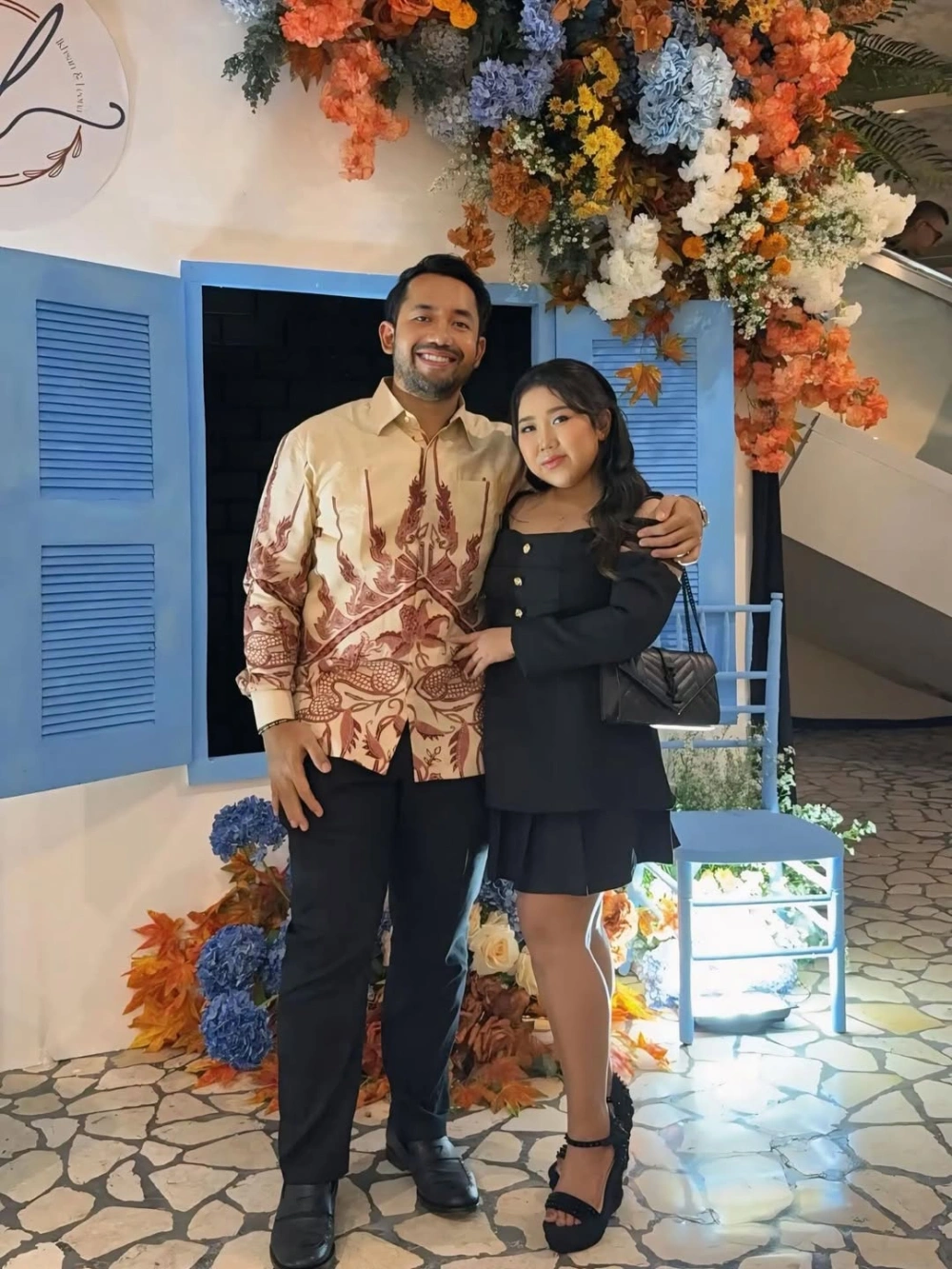 Kiky Saputri Dan Suami [Sumber: Instagram]