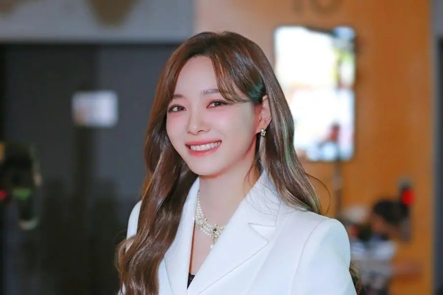 Kim Se Jeong Diduga Bakal Hengkang Dari Agensi Jellyfish Soompi