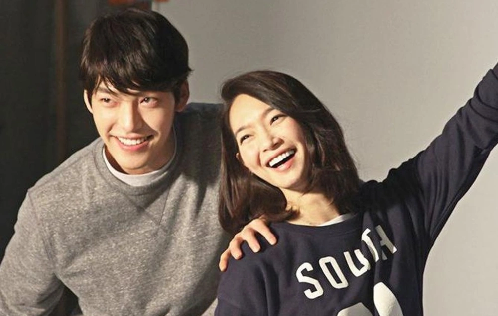 Kim Woo Bin dan Shin Min Ah akan menggelar pesta pernikahan tertutup. [giordano]