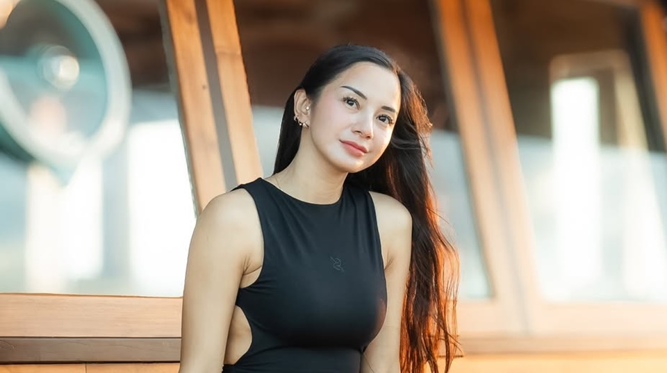 Kirana Larasati Girang Miliki Jam Tangan Vintage Impian, Harganya Capai Belasan Juta?
