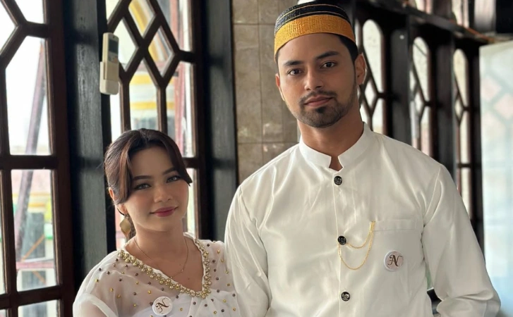 Lady Rara daan Aladull ketika acara tunangan [Instagram]