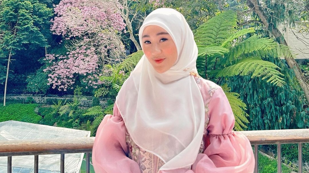 Larissa Chou Sering Bacakan Buku Untuk Bayi Baru Lahir, Ini Sederet Manfaatnya