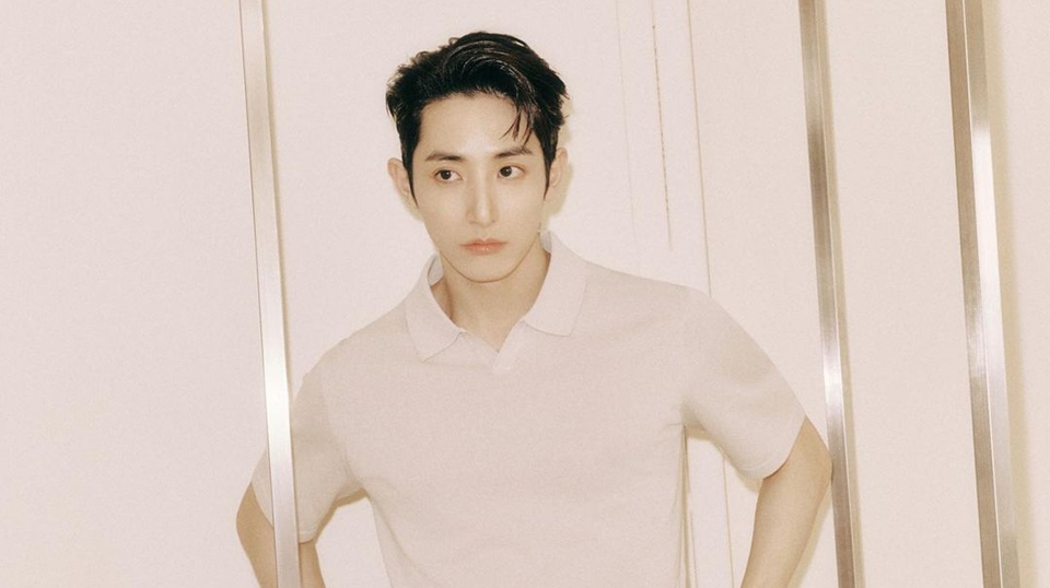 Lee Soo Hyuk Jadi Sorotan Gara-gara Bertingkah Mirip G-Dragon [Instagram]