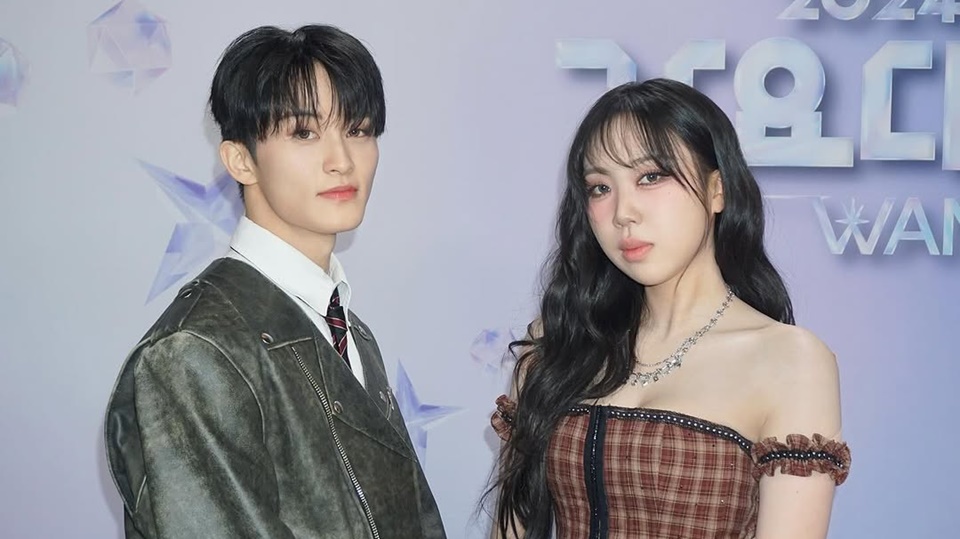 Lee Young Ji Pamer Hadiah Rolex dari Mark NCT