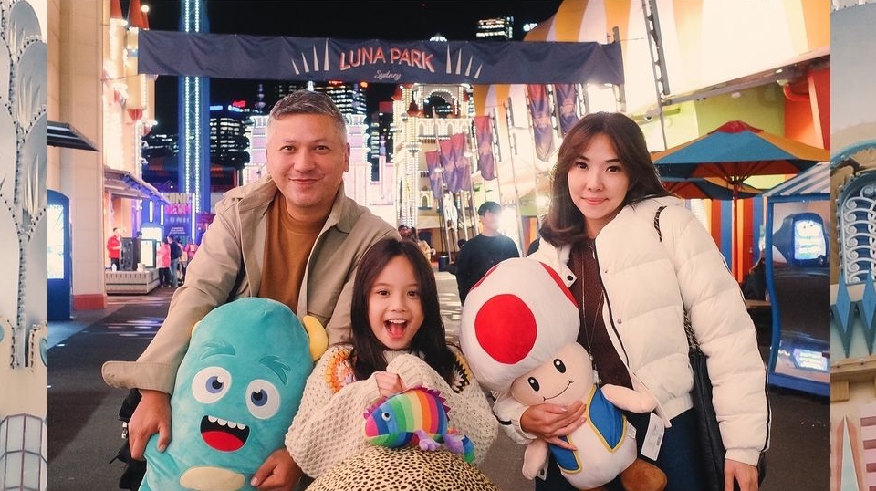 Serunya Gading Marten dan Gisel Temani Gempita Syuting Videoklip 'Gala bunga matahari'