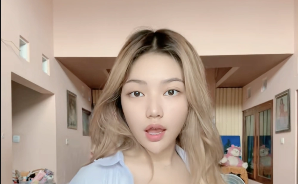 Link Nova Kasih UC browser viral di Tiktok. [TikTok]