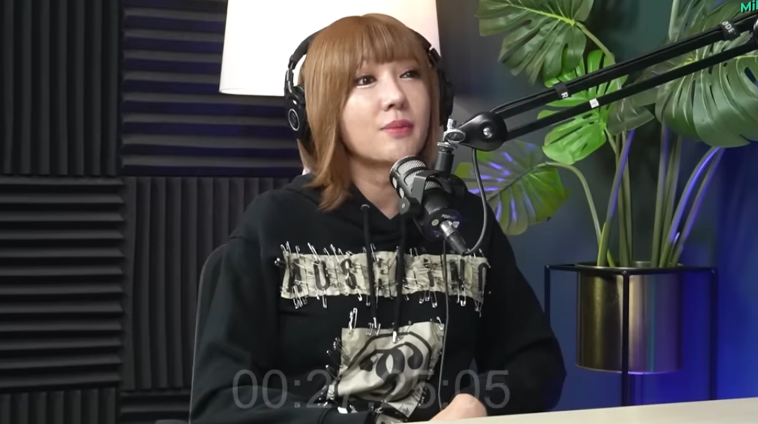 Sempat Lost Contact, Lucinta Luna Nangis Telepon Sang Kakak yang Seorang Ustazah