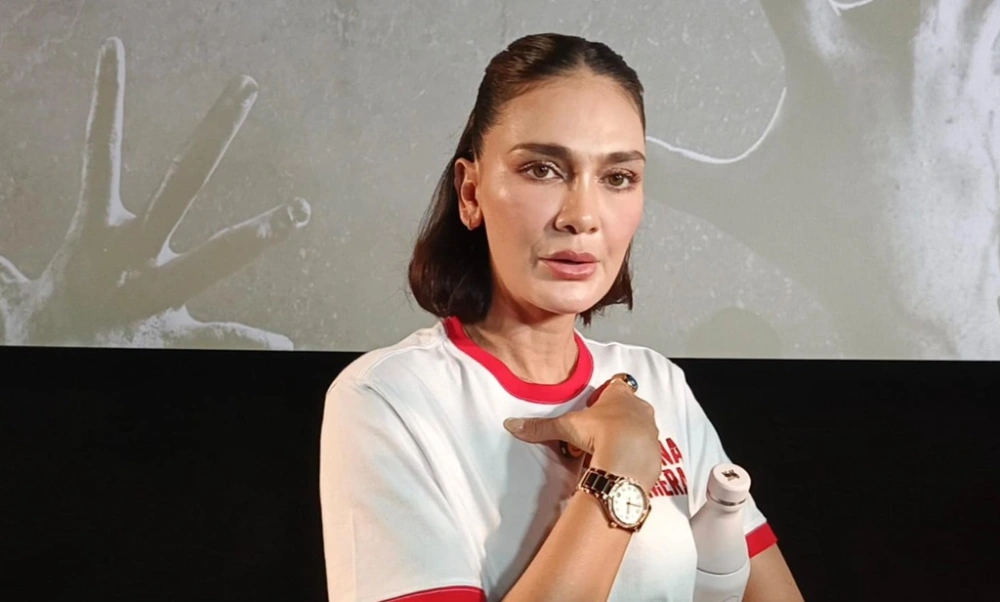 Luna Maya juga bertindak sebagai eksekutif produser dalam film Zona Merah. [Indopop/Raka]