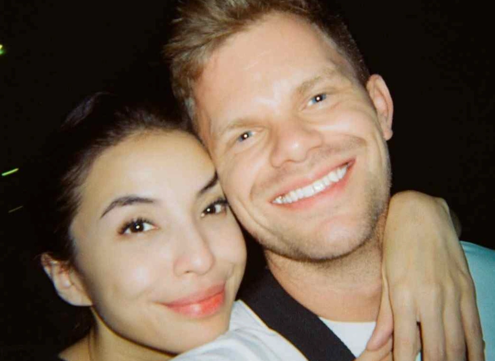 Manohara Dan Kristian Hansen Instagram