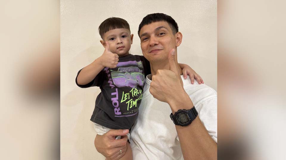 Marcell Darwin Tak Malu Setoran Hafalan Surat Pendek Bareng Anak ke Istri