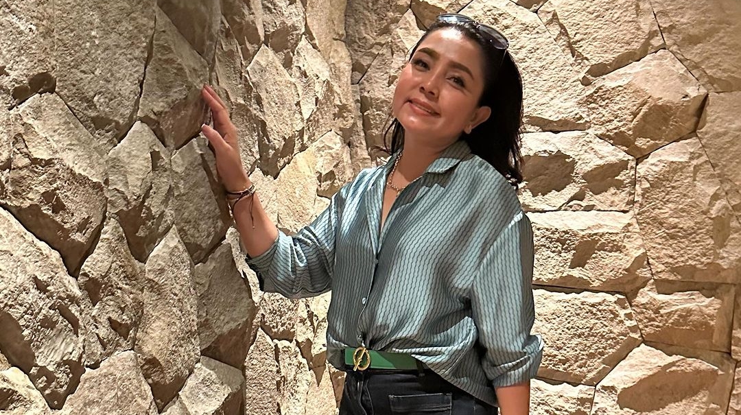 Mantu Soeharto, Mayangsari Hiasi Rumah Puluhan Miliar dengan Furnitur Berlapis Emas