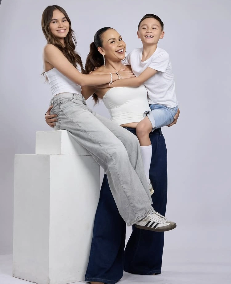 Melaney Ricardo Dan Kedua Anaknya [Instagram]