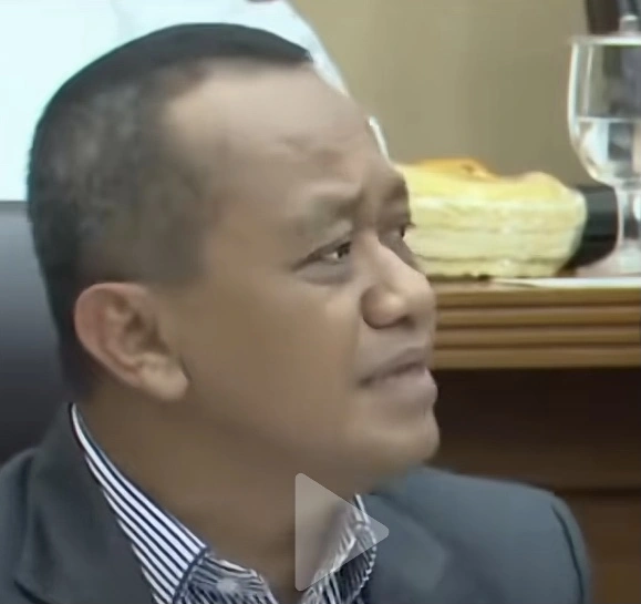 Menteri Bahlil Lahadalia Saat Rapat Bersama Para Anggota Dpr Ri [Tiktok]