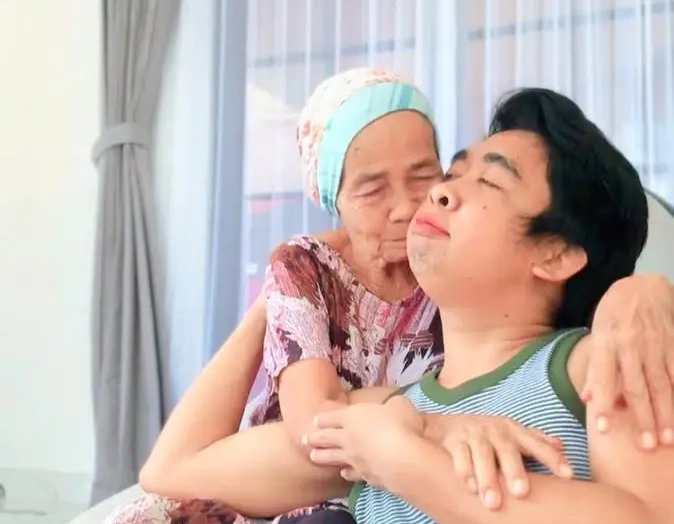 Mimi Peri Dan Ibunya Instagram